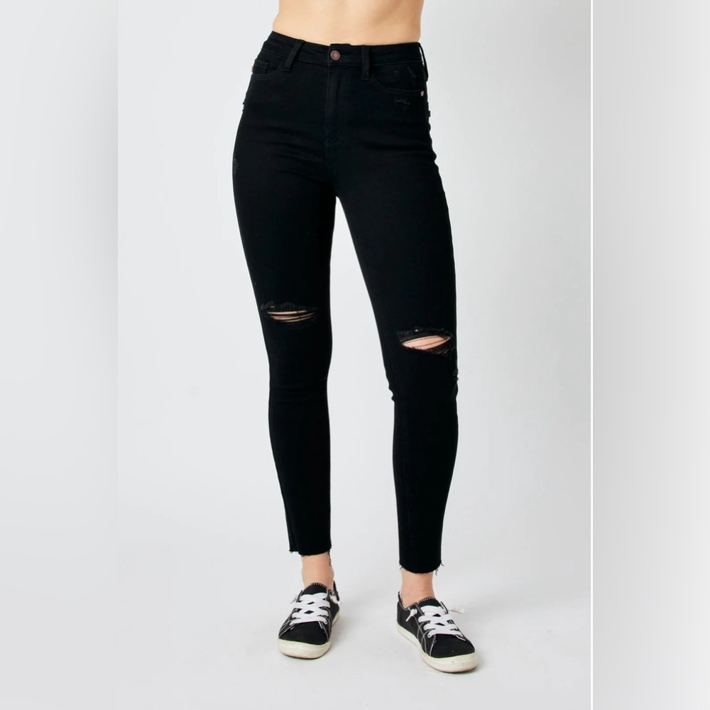 Judy Blue - high waisted heavy destroyed raw hem skinny jeans